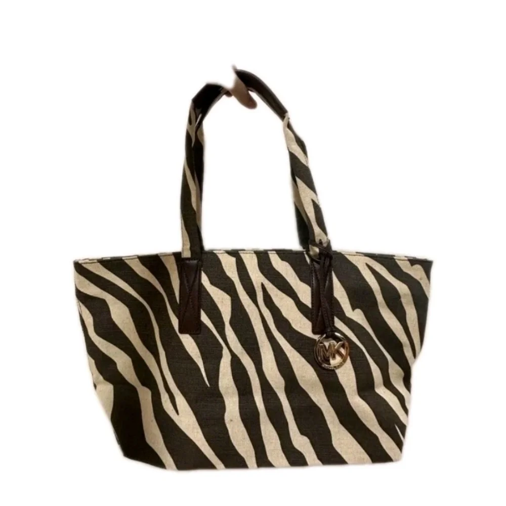 Michael Kors Large East West Animal Print Fabric Beach Tote Beige/ Brown